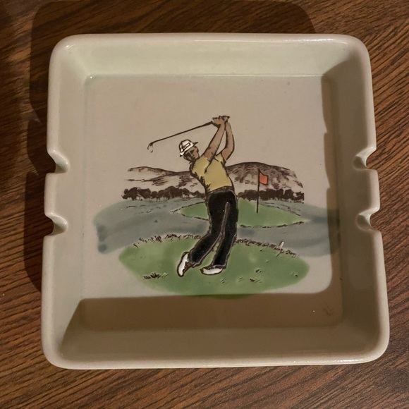 OOAK ESTATE 🚨 Vintage Golf ash tray - Picture 3 of 3